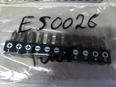 ES0026 Набор бит  1/4 11 предметов ES0026 Набор бит  1/4 11 предметов